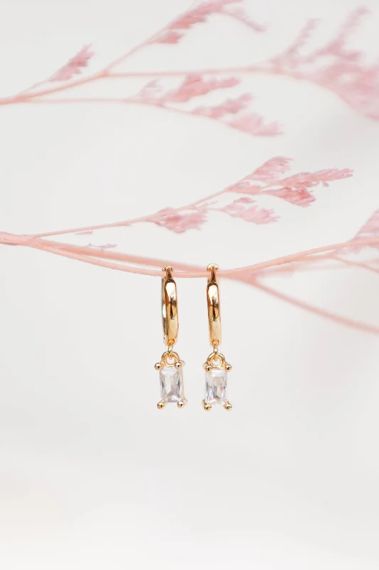 Sadie Drop Earrings - Gold