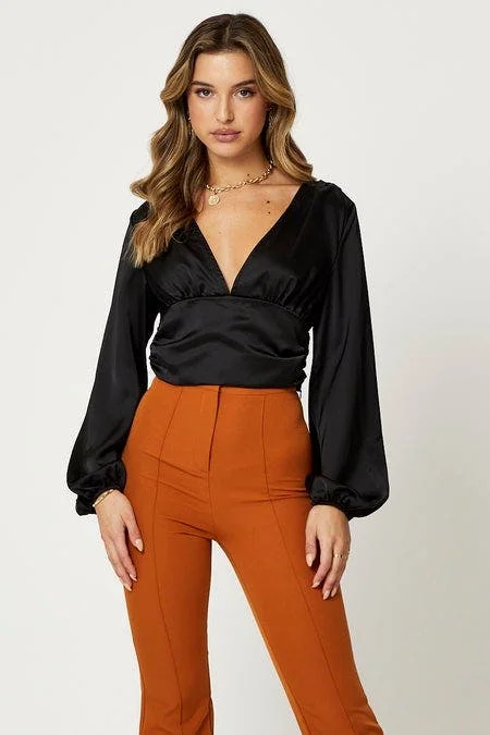 Black Long Sleeve Ruched Top