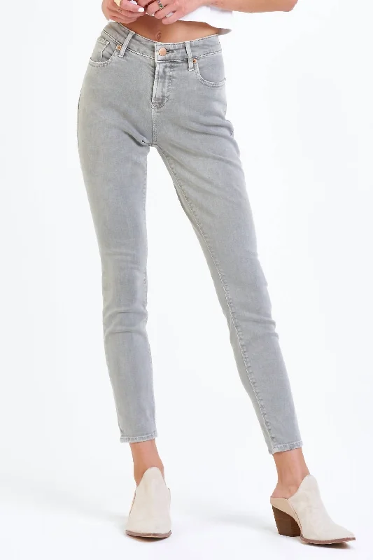 Gisele Mid Rise Skinny Jean In Desert Sage