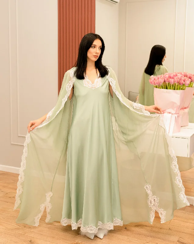 Dalia Robe and Nightgown Set